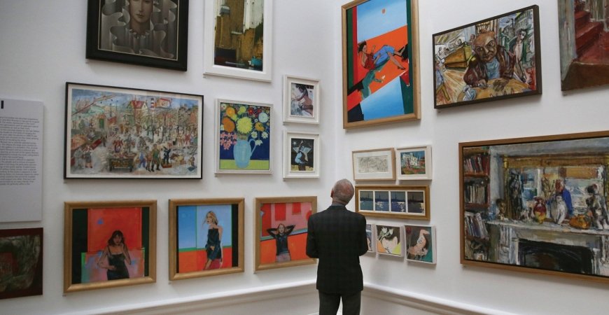 coleção de arte em casa