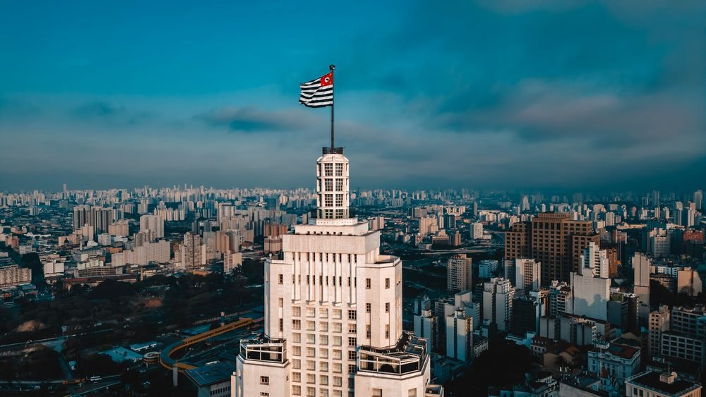 Vantagens e desvantagens de morar em SP